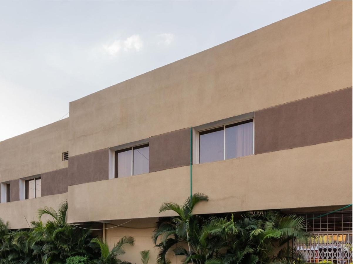 Collection O 29684 Hotel Vikram Palace & Restaurant Dayal Bagh Exterior foto